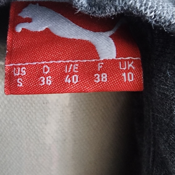PUMA T Shirt - Picture 4 of 4